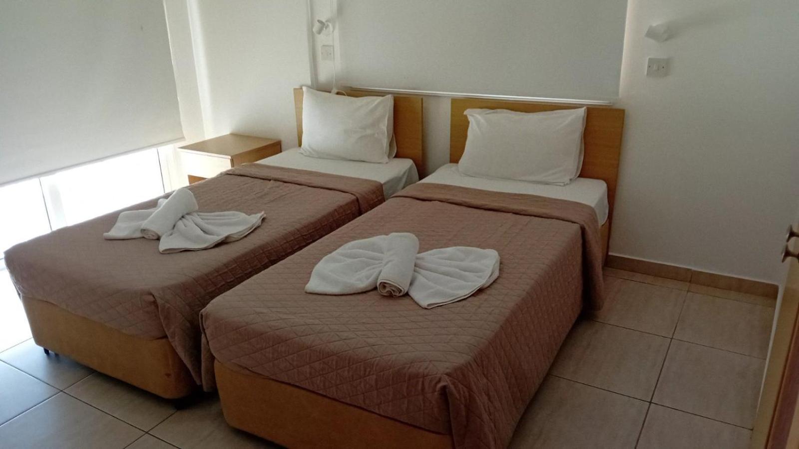 Napa Charles Apts Ayia Napa Luaran gambar
